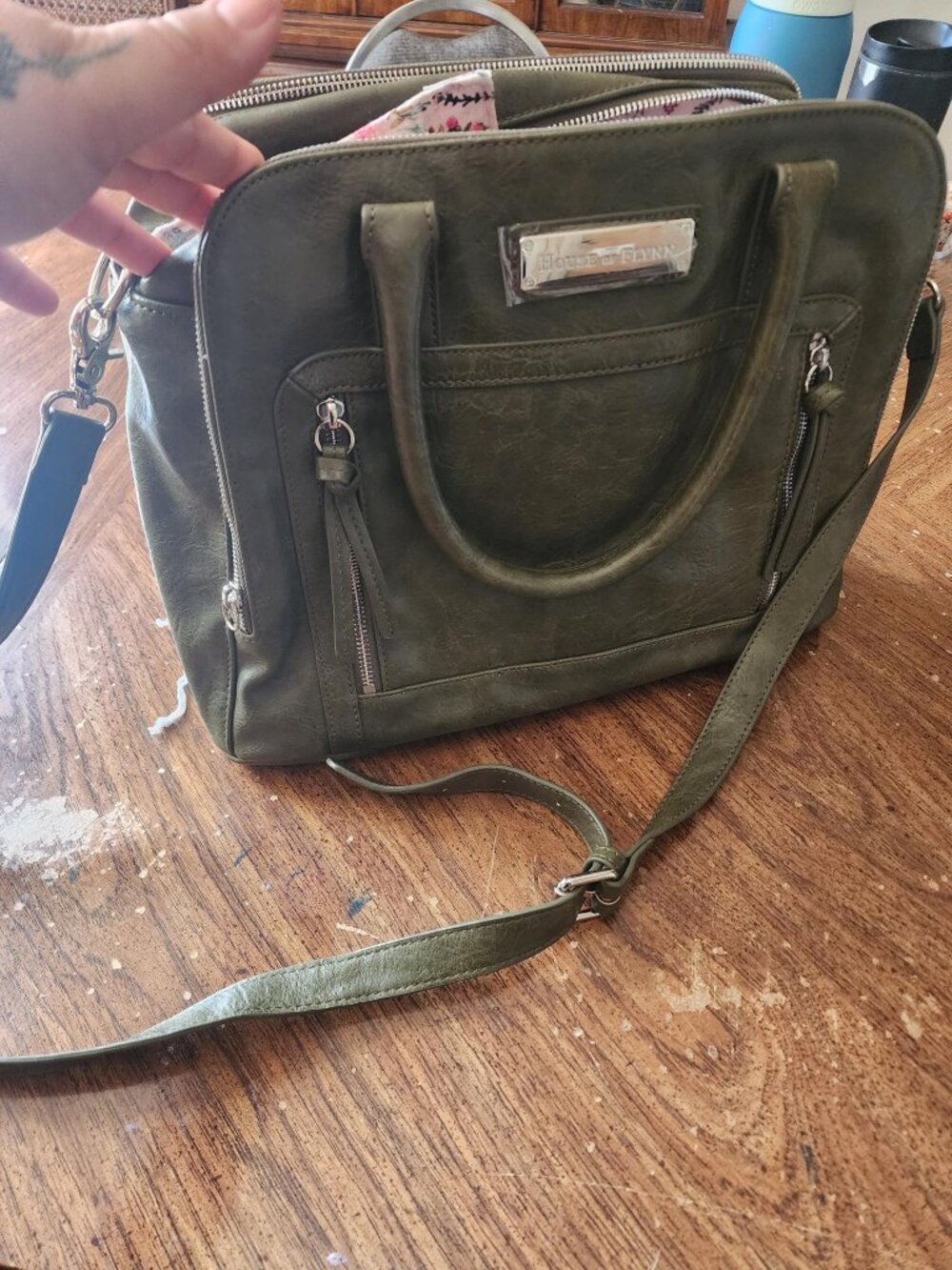 House of Flynn Sage Luna with Travelers Wallet
